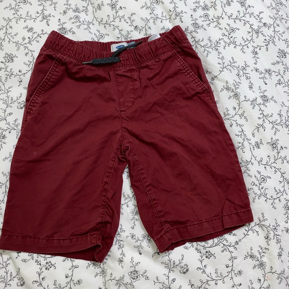 Old Navy flat front pull on shorts